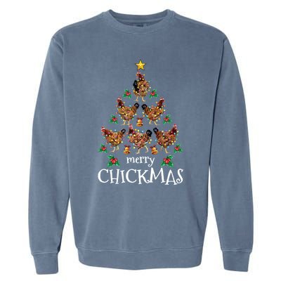 Christmas Chicken Tree Xmas Funny Merry Chickmas Meaningful Gift Garment-Dyed Sweatshirt