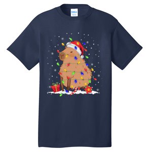 Capybara Christmas Tree Lights Santa Hat Funny Xmas 2023 Tall T-Shirt