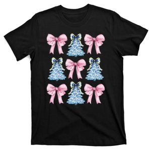 Chinoiserie Christmas Tree Coquette Bow Grandmillennial T-Shirt