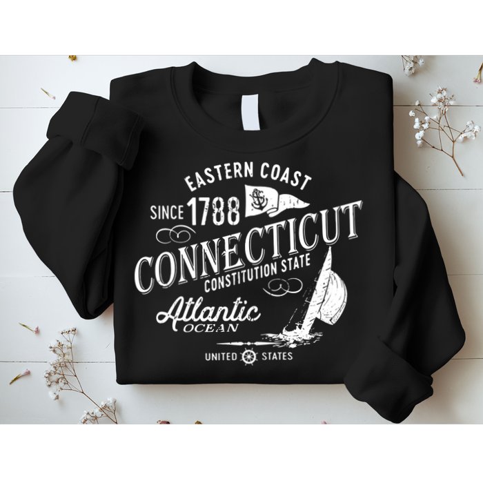 Connecticut Ct Vintage Nautical Sailing Design Sweatshirt