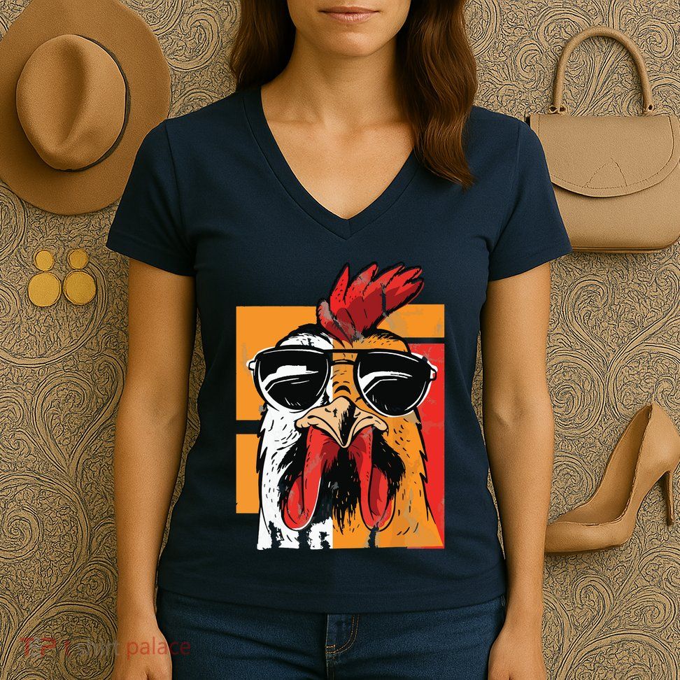 Cool Chicken Whisperer For Men Women Chicken Lover Farmer Women's V-Neck T-Shirt