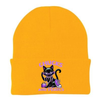 Cute Design Beautiful Black Cat Chucks And Pearls Fashion Knit Cap Winter Beanie