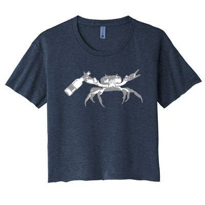 Crab Drinking Beer Women's Crop Top Tee