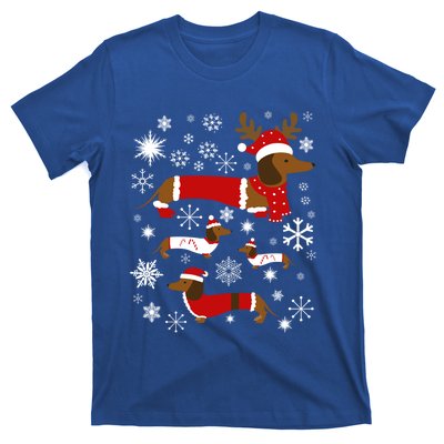 Cute Dachshund Christmas For Dog Lovers Meaningful Gift T-Shirt