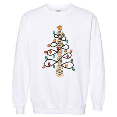 Chiropractor Doctor Christmas Lights Chiropractic Assistant Garment-Dyed Sweatshirt