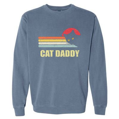 Cat Daddy Funny Vintage Style Cat Retro Distressed Garment-Dyed Sweatshirt