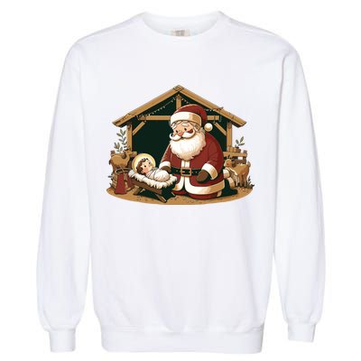 Christmas Design Kneeling Santa Claus With Baby Jesus Garment-Dyed Sweatshirt