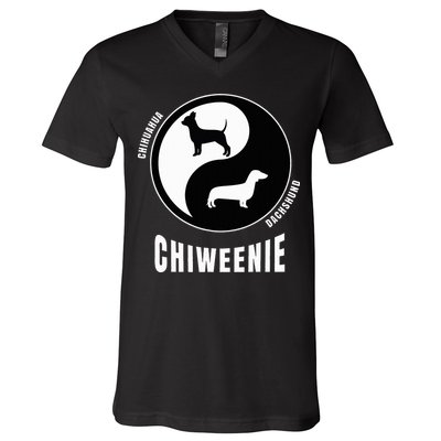Chiweenie Dog Lovers Breeders Gift Pet Chiweenie V-Neck T-Shirt