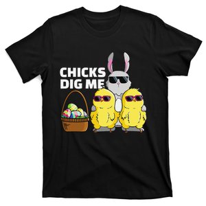 Chicks Dig Me Easter Bunny For Women T-Shirt