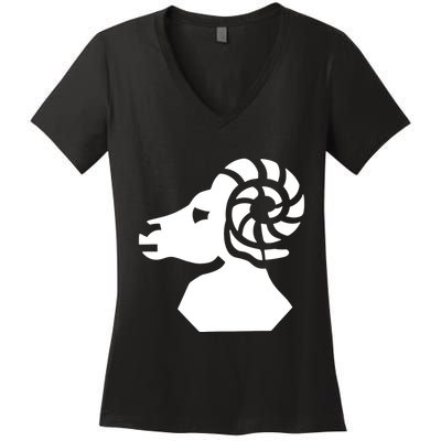 Cuarteto De Nos Cabra 2024 Women's V-Neck T-Shirt