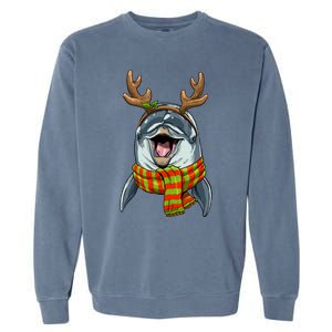 Christmas Dolphin Santa Clause Reindeer Xmas Dolphin Lover Cute Gift Garment-Dyed Sweatshirt