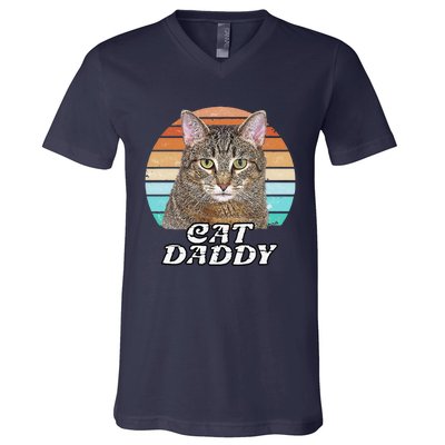 Cat Daddy Tabby Vintage Eighties Style Cat Retro Cute Dog V-Neck T-Shirt