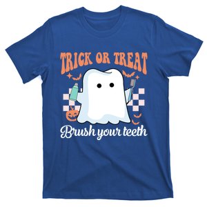 Cute Dentist Trick Or Treat Brush Your Teeth Retro Halloween Gift T-Shirt