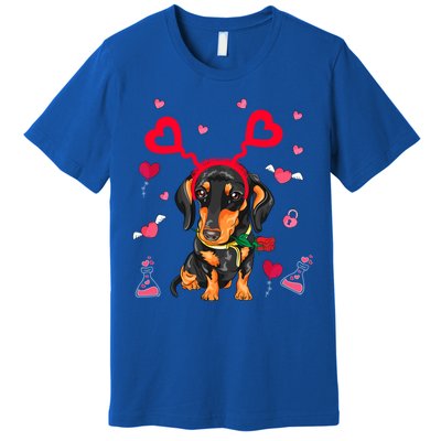 Cute Dachshund Valentine's Day Dachshund Dog Lover Valentine Gift Premium T-Shirt