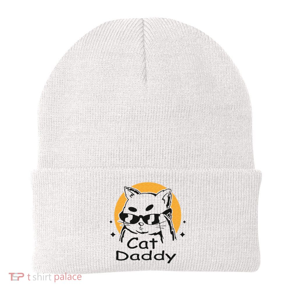 Cat Daddy Vintage Eighties Style Cat Retro Distressed Beanie