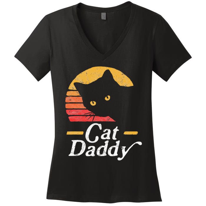 Cat Daddy Vintage Eighties Style Cat Retro Distressed Women's V-Neck T-Shirt