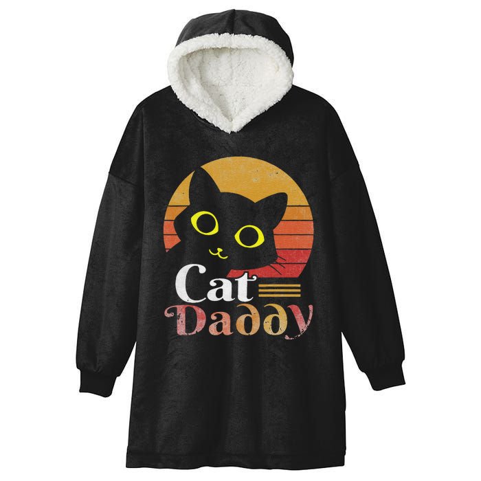 Cat Daddy Vintage Eighties Style Cat Retro Distressed Hooded Wearable Blanket