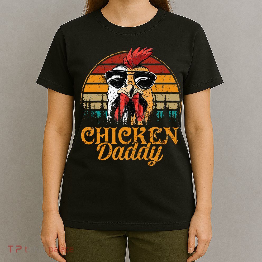Chicken Daddy Vintage Poultry Farmer Funny Fathers Day T-Shirt