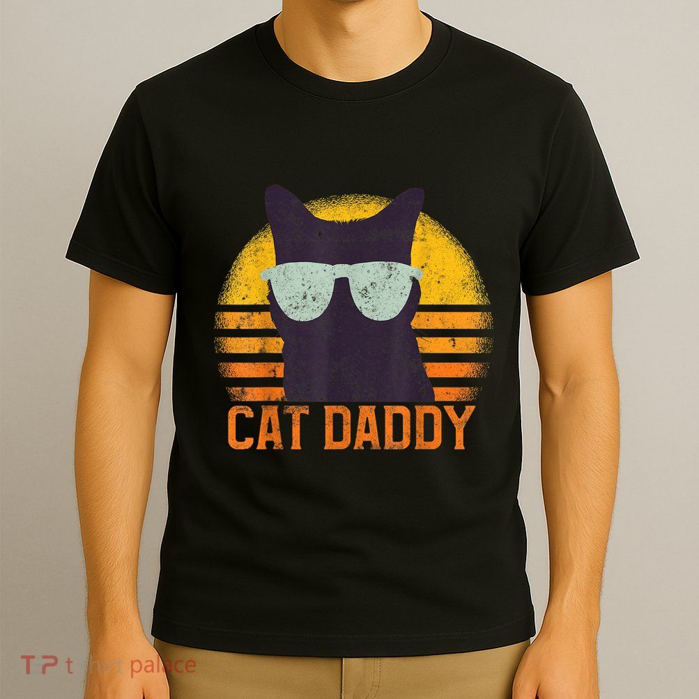 Cat Daddy Vintage Eighties Style Cat Retro Distressed T-Shirt