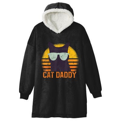 Cat Daddy Vintage Eighties Style Cat Retro Distressed Hooded Wearable Blanket