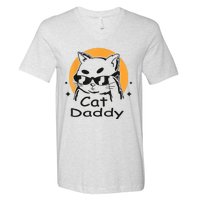 Cat Daddy Vintage Eighties Style Cat Retro Distressed V-Neck T-Shirt