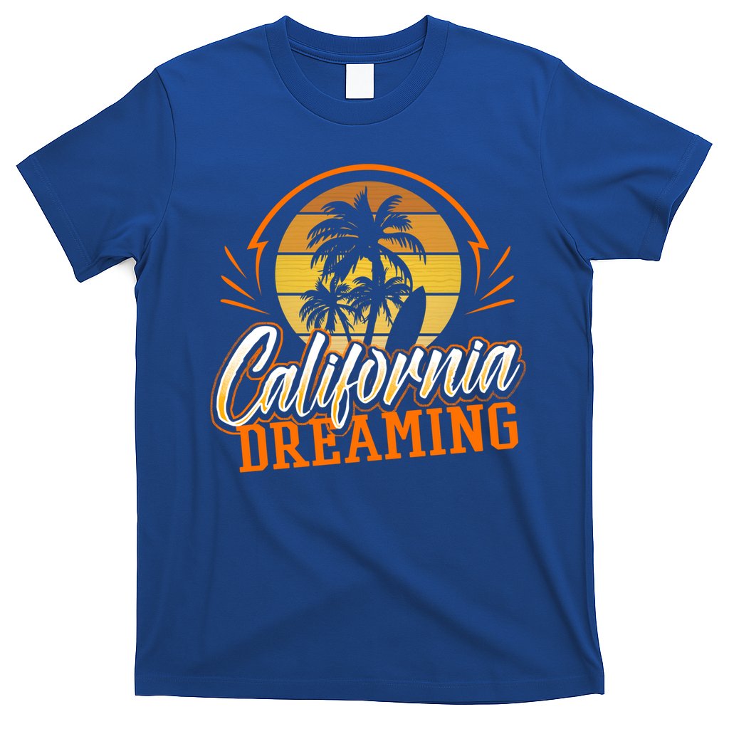 California Dreaming Vintage Retro 70's Skyline Surf Gift Funny Gift T-Shirt