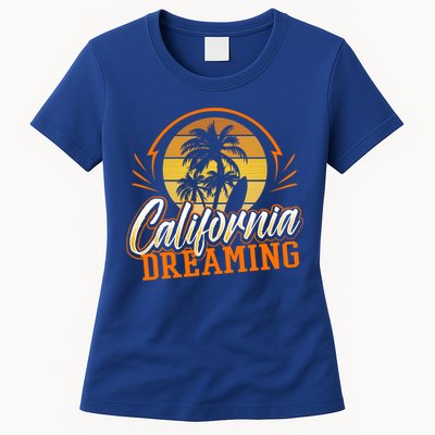 California Dreaming Vintage Retro 70's Skyline Surf Gift Funny Gift Womens T-Shirt