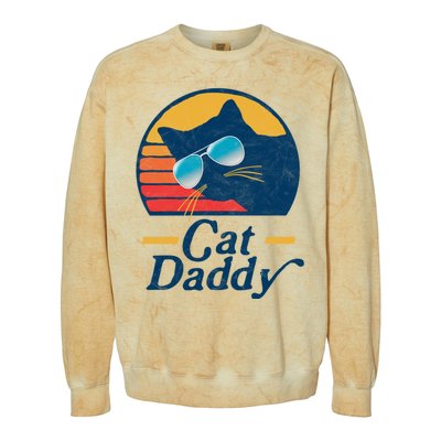 Cat Daddy Vintage 80s Style Cat Retro Sunglasses Distressed Colorblast Crewneck Sweatshirt