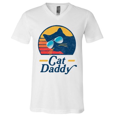 Cat Daddy Vintage 80s Style Cat Retro Sunglasses Distressed V-Neck T-Shirt