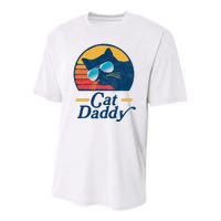 Cat Daddy Vintage 80s Style Cat Retro Sunglasses Distressed Youth Performance Sprint T-Shirt