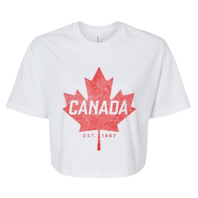 Canada Est 1867 Vintage Faded Canada Maple Leaf Funny Gift Bella+Canvas Jersey Crop Tee