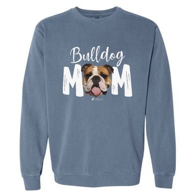 Cute English Bulldog Mom Top, Funny Dog Walking For Women Garment-Dyed Sweatshirt