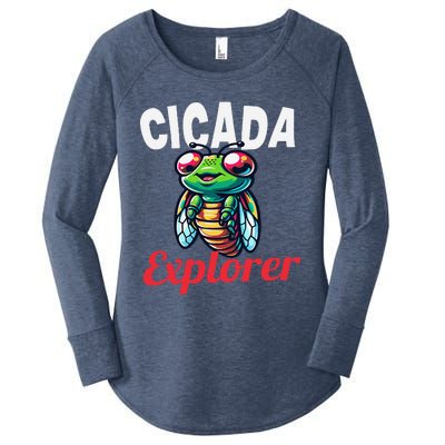 Cicada Explorer Cute Summer Bug Adventure Women's Perfect Tri Tunic Long Sleeve Shirt