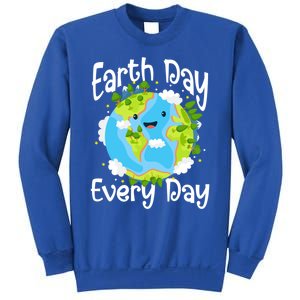 Cute Earth Day Every Day Save Our Planet Green Gift Sweatshirt