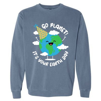 Cute Earth Day Go Planet Its Your Earth Day Boy Garment-Dyed Sweatshirt