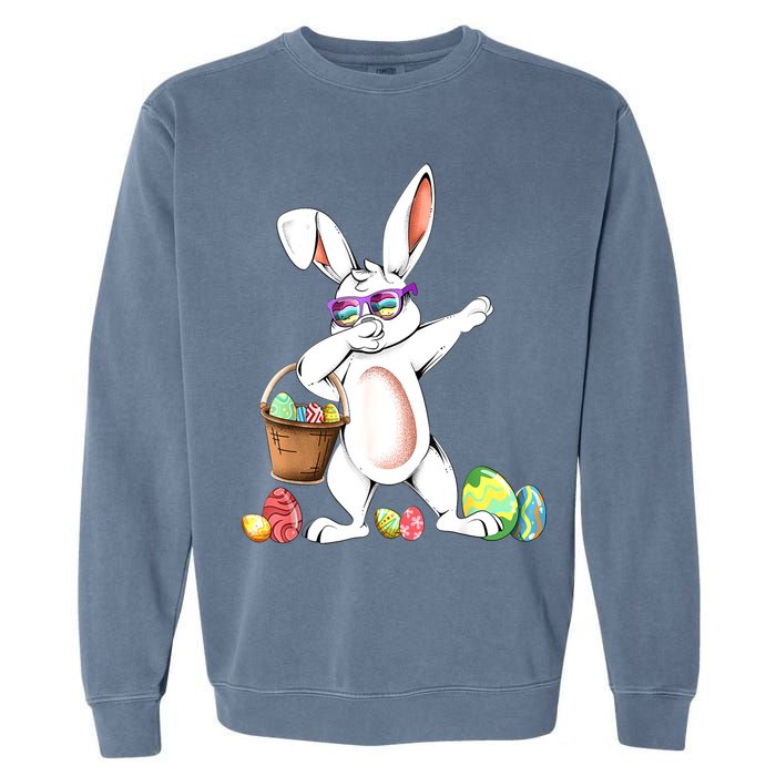 Cute Easter Dabbing Bunny Rabbit With Easter Eggs Garment-Dyed Sweatshirt