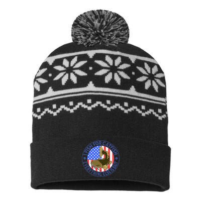 Catfish Fisherman American Flag Catfishing Flathead USA-Made Snowflake Beanie