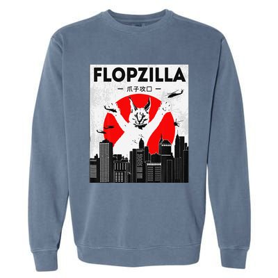 Catzilla Funny Big Floppa Meme Flopzilla Caracal Cat Lover Garment-Dyed Sweatshirt