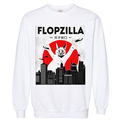 Catzilla Funny Big Floppa Meme Flopzilla Caracal Cat Lover Garment-Dyed Sweatshirt