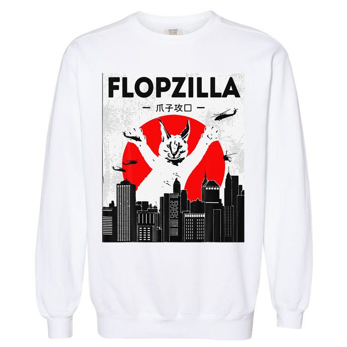 Catzilla Funny Big Floppa Meme Flopzilla Caracal Cat Lover Garment-Dyed Sweatshirt