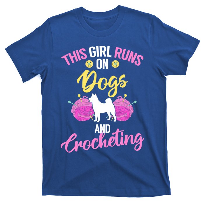 Crocheter Funny Crochet Runs On Dogs And Crocheting Gift T-Shirt