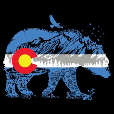 Colorado Flag Design Mountains And Bear Landscape Graphic T-Shirt