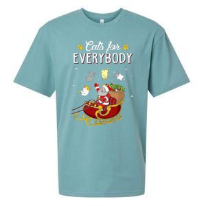 Cats For Everybody Ugly Christmas Cat Sueded Cloud Jersey T-Shirt