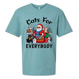 Cats For Everybody Christmas Cat Funny Xmas Santa Gift Sueded Cloud Jersey T-Shirt