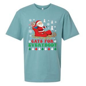 Cats For Everybody Funny Christmas Santa Cat Lovers Great Gift Sueded Cloud Jersey T-Shirt