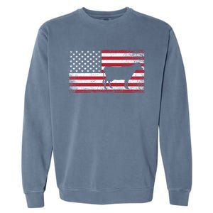 Cow Farm Farmer 4th Of July Gift American Flag Usa Great Gift America Gift Garment-Dyed Sweatshirt