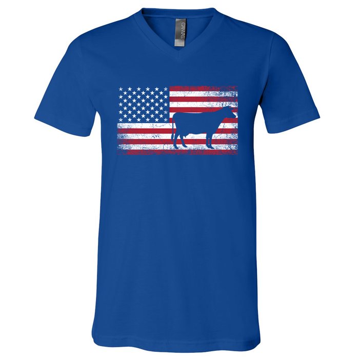 Cow Farm Farmer 4th Of July Gift American Flag Usa Great Gift America Gift V-Neck T-Shirt