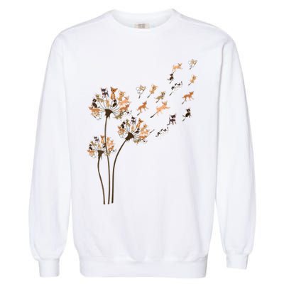 Chihuahua Flower Fly Dandelion Chihuahua Funny Dog Lover V Neck Garment-Dyed Sweatshirt