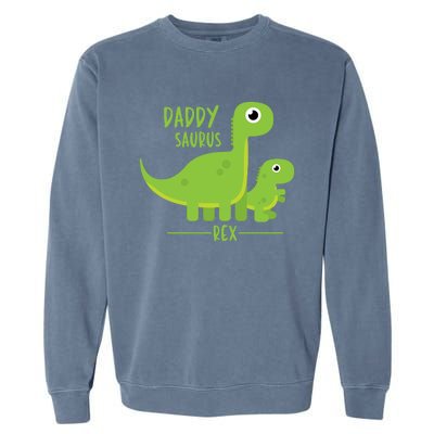 Cool Funny Fathers Day Cute Gift Daddysaurus Rex Dino Cool Gift Garment-Dyed Sweatshirt