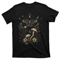 Cute Fairycore Floral Moth Aesthetic T-Shirt